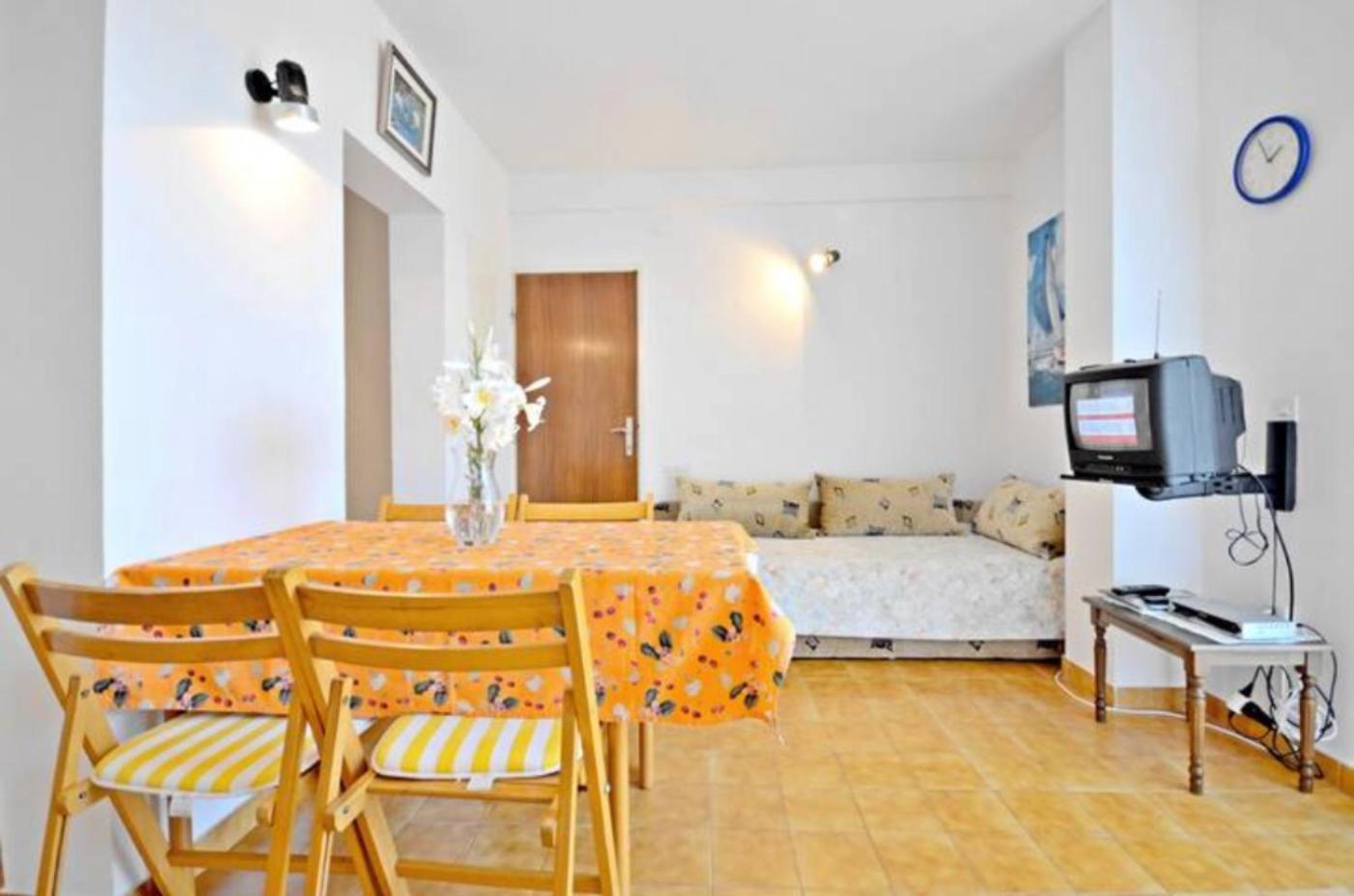 Apartment Bozikovic - Jelsa - Vitarnja Exteriör bild